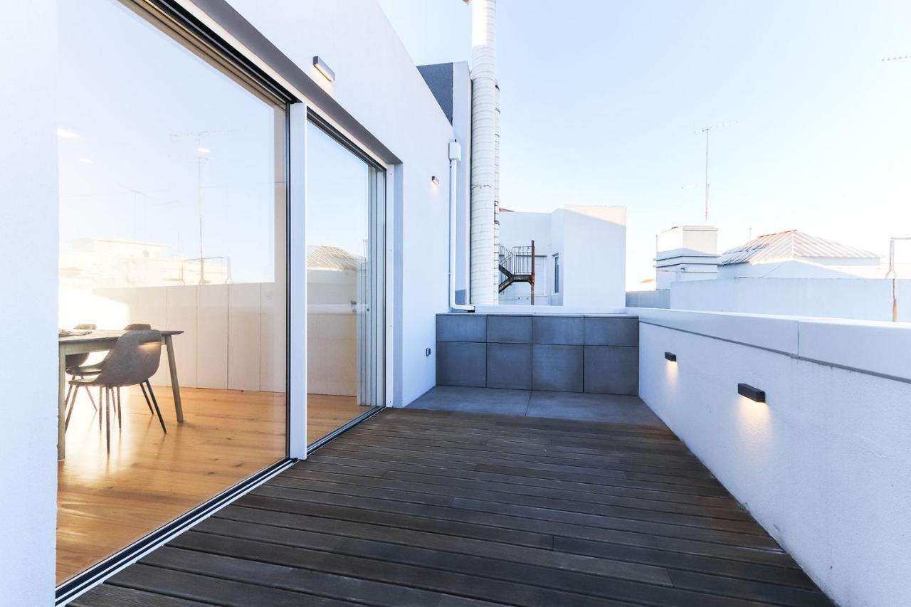 Appartement Marques De Pombal Duplex With Terrace By Homing à Lisboa Extérieur photo