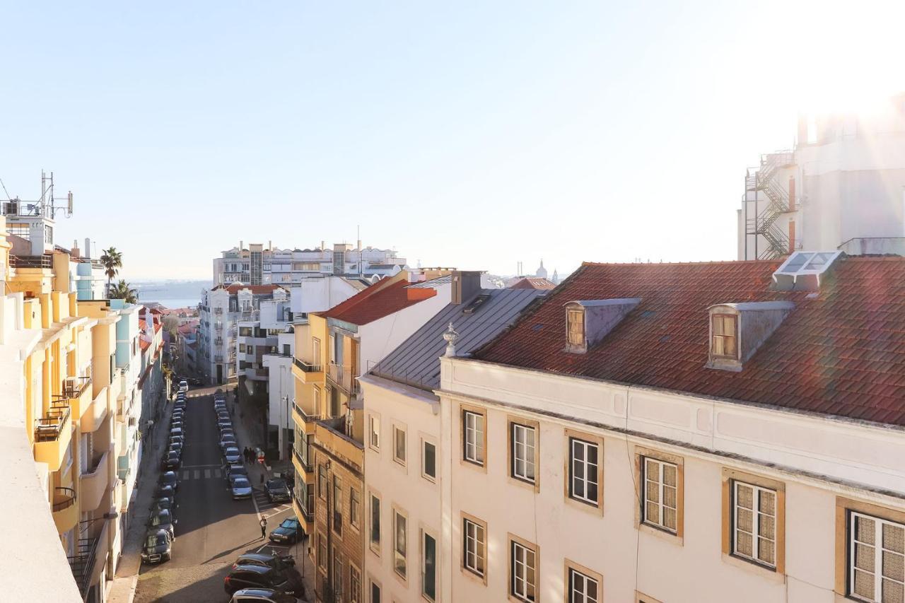 Appartement Marques De Pombal Duplex With Terrace By Homing à Lisboa Extérieur photo